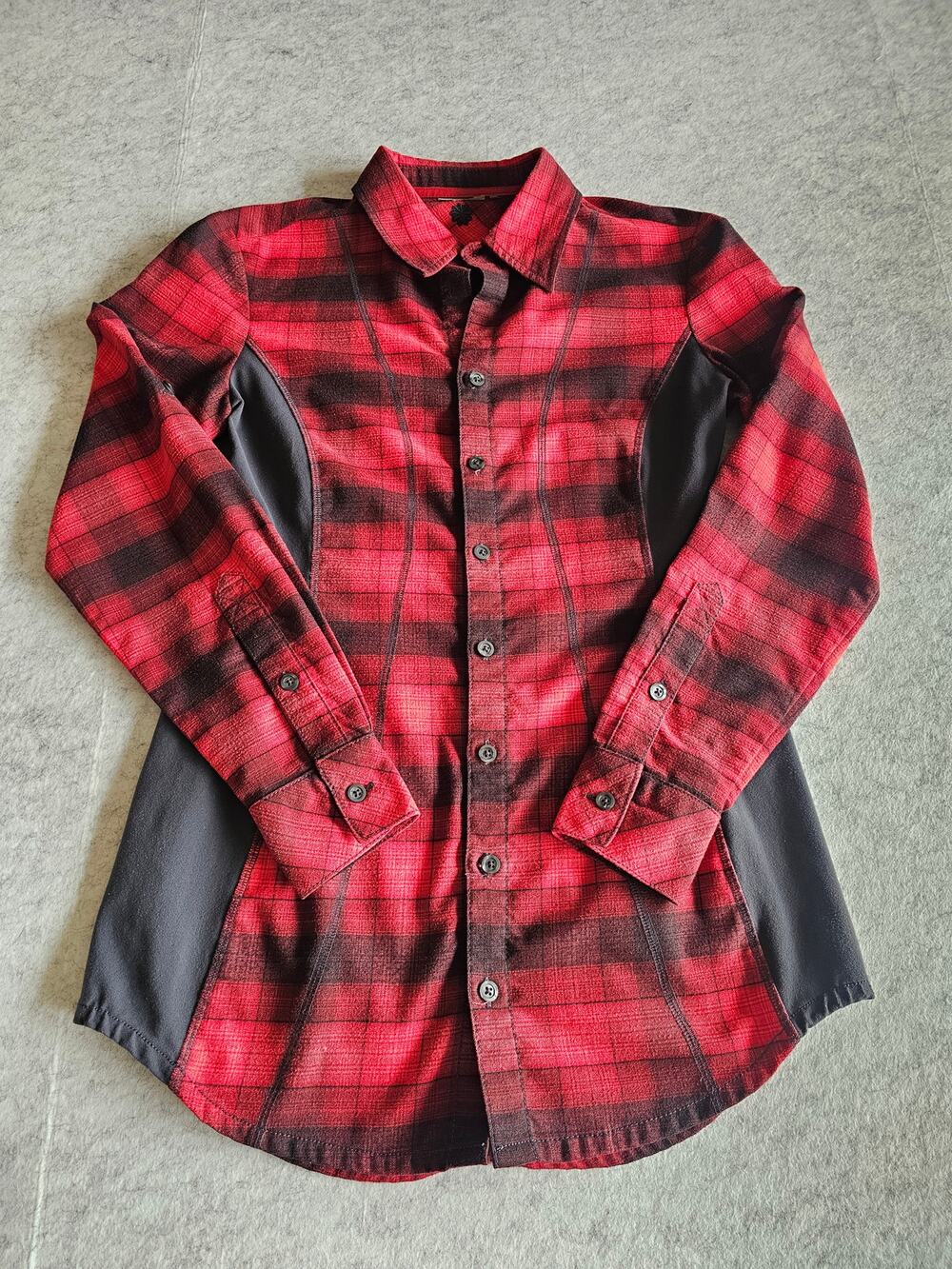 Athleta Button up Plaid Top, Jersey Side Panels, Western, Country, Womans Sz M